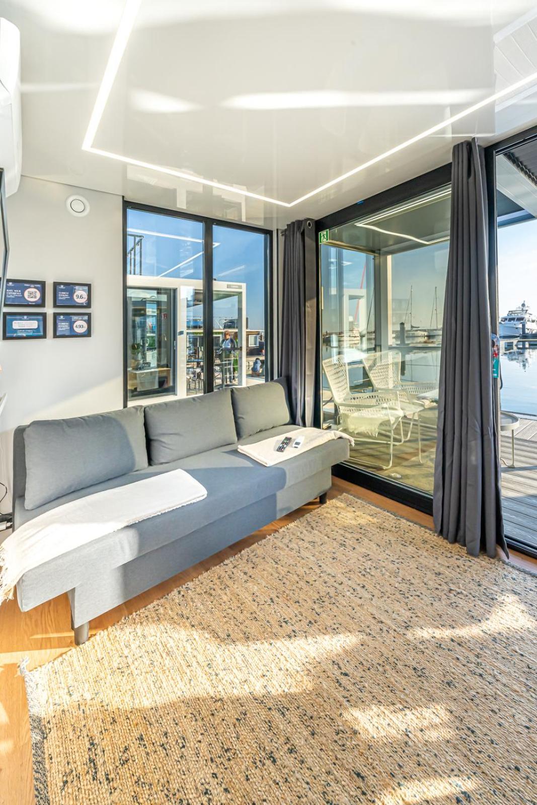 The Homeboat Company Sant'Elmo-Cagliari Exterior foto
